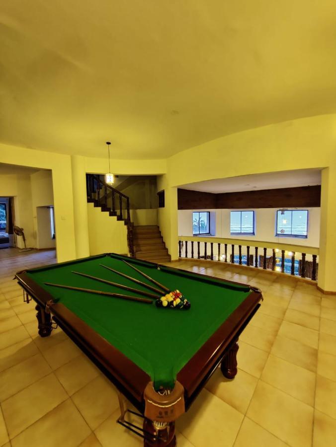Villa Infinity By The Sea Murud  Exterior photo