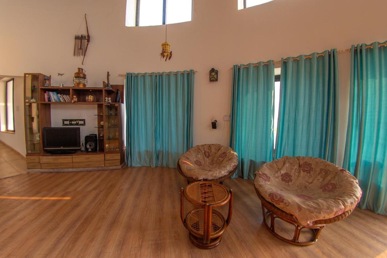 Villa Infinity By The Sea Murud  Exterior photo