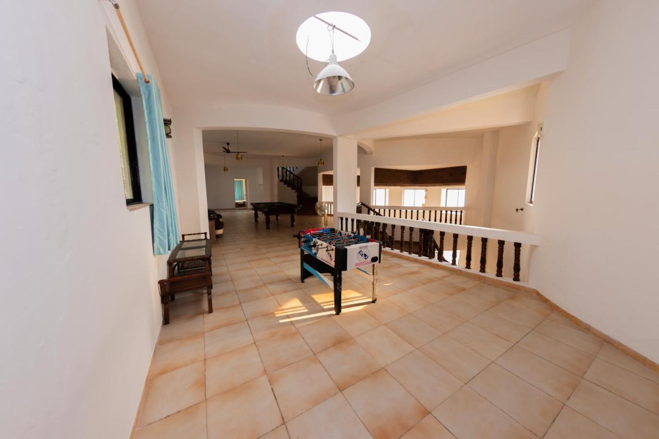 Villa Infinity By The Sea Murud  Exterior photo